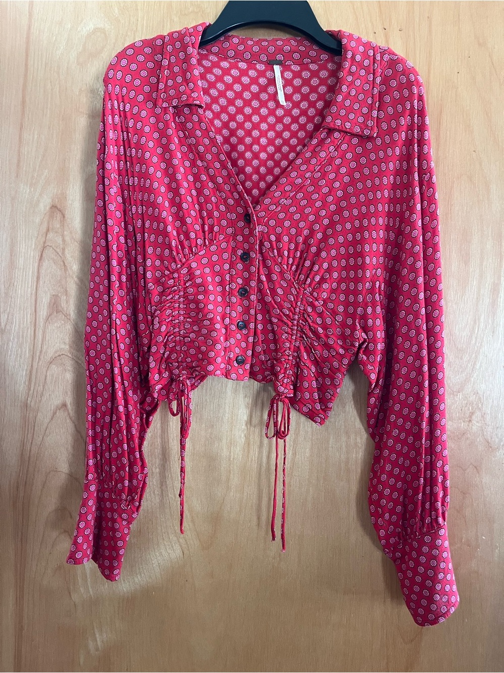 Free People Red Printed Cinched Button-Down Long Sleeve Crop Top